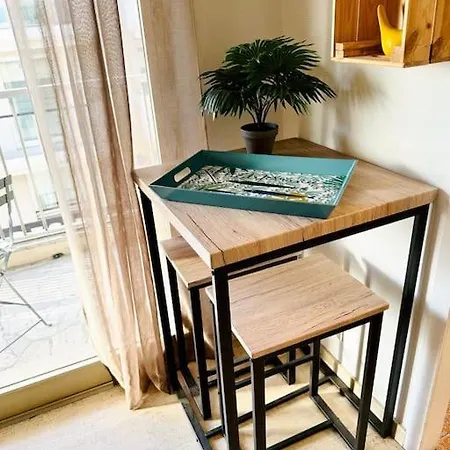 Apartment Quartier Des *